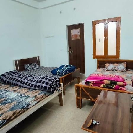 Gopal Sadan-2 Apartment Vrindāvan Екстериор снимка