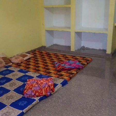 Gopal Sadan-2 Apartment Vrindāvan Екстериор снимка